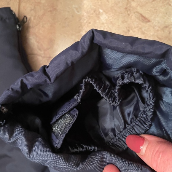 3 for $20 Boys snowsuit pants 18M - Picture 7 of 8